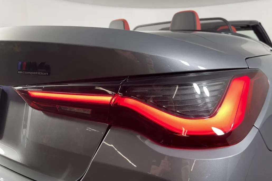 2023 Bmw M4 Convertible photo 1