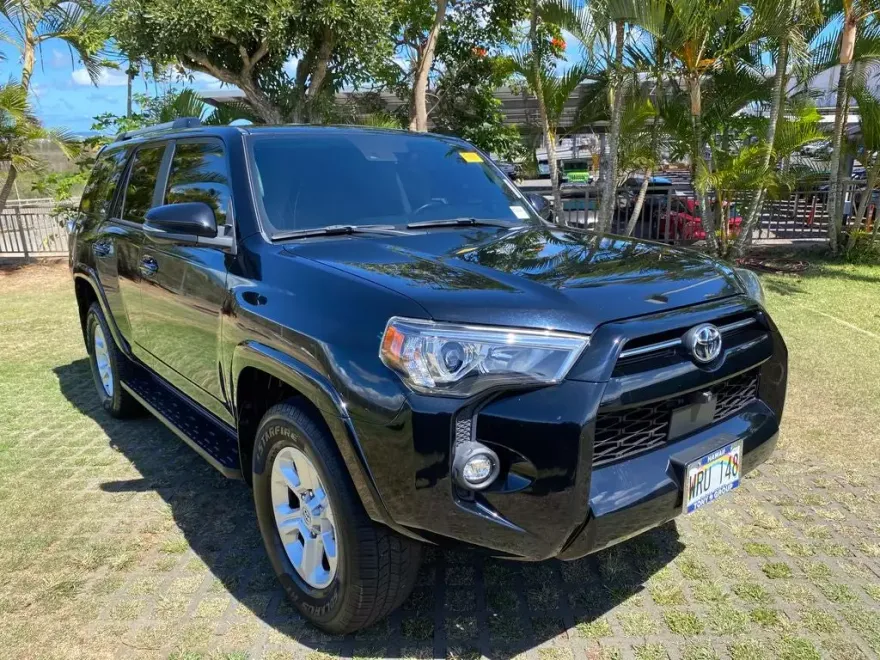 2023 Toyota 4Runner SR5 Premium photo 1