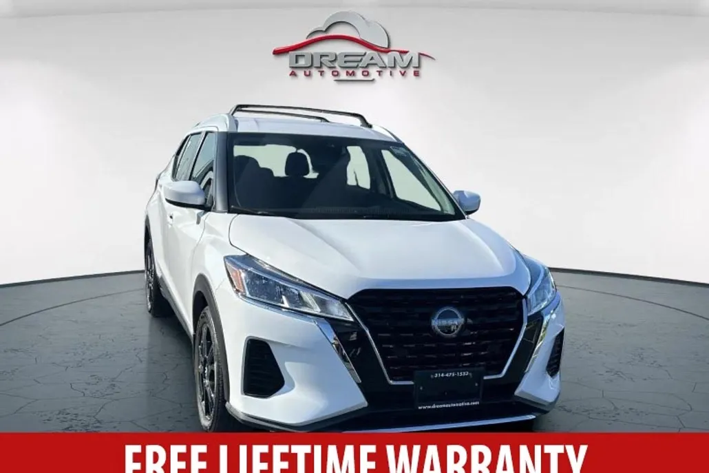 2024 Nissan Kicks SV photo 1