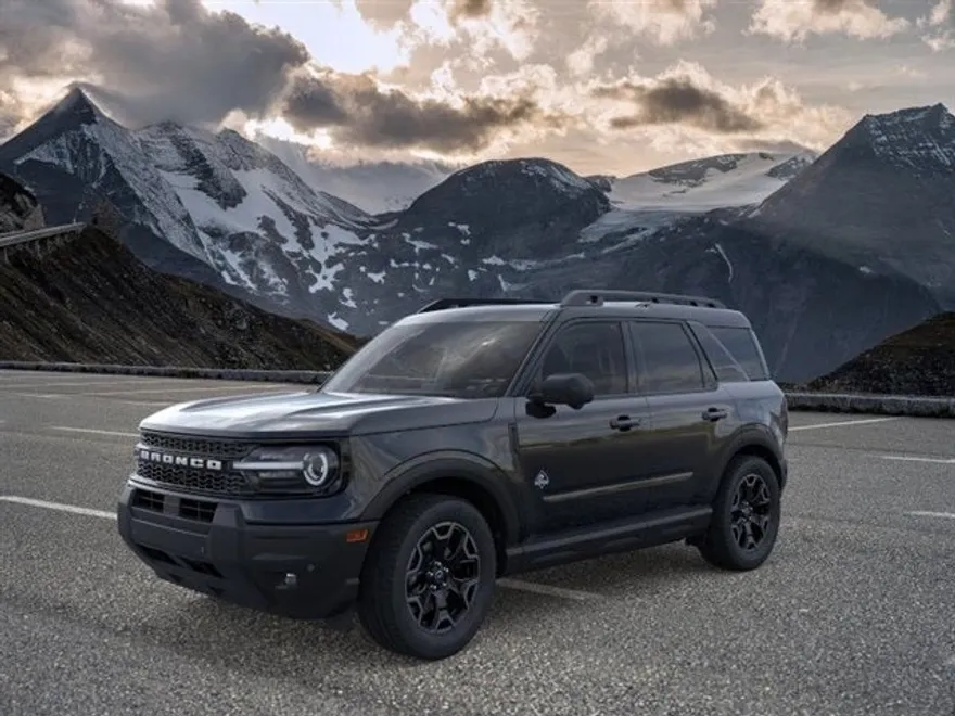 2025 Ford Bronco Sport Outer Banks photo 1