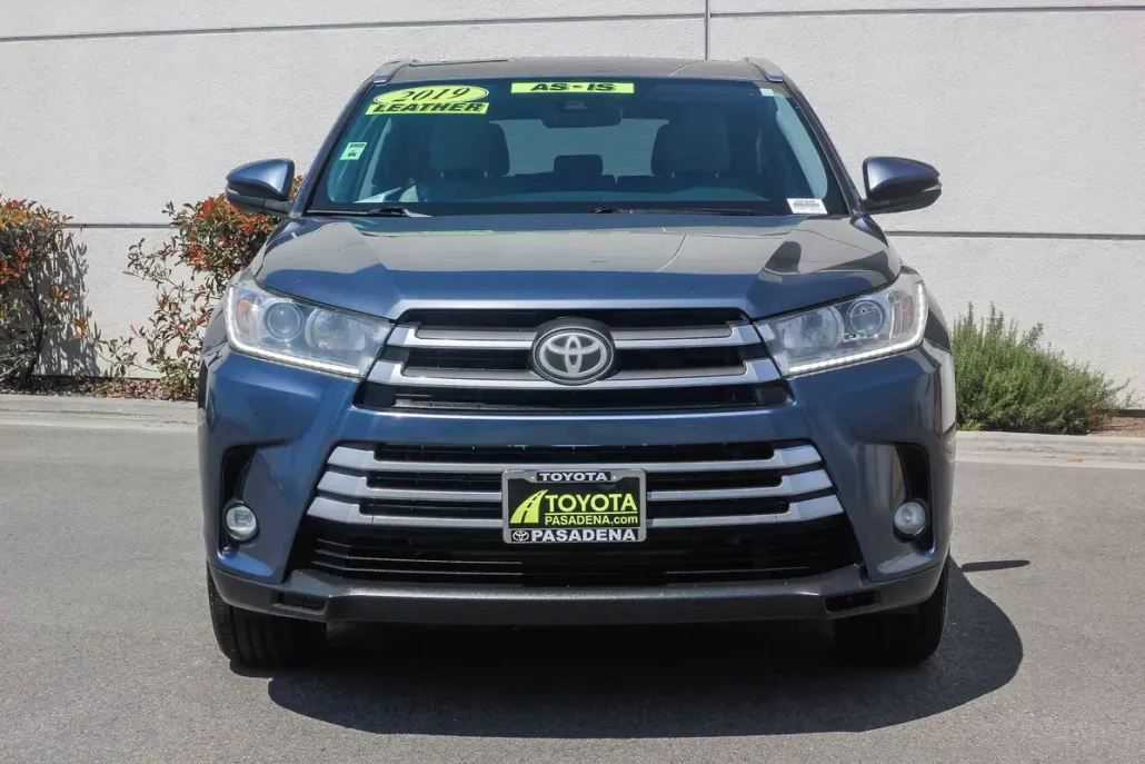 2019 Toyota Highlander Limited photo 1