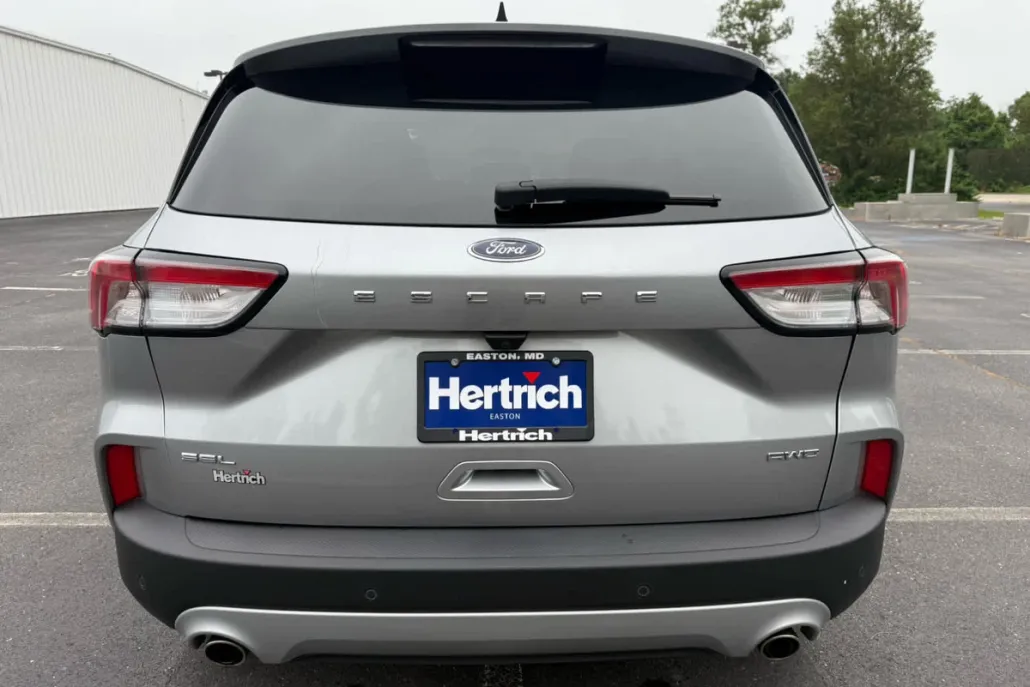 2022 Ford Escape SEL photo 1