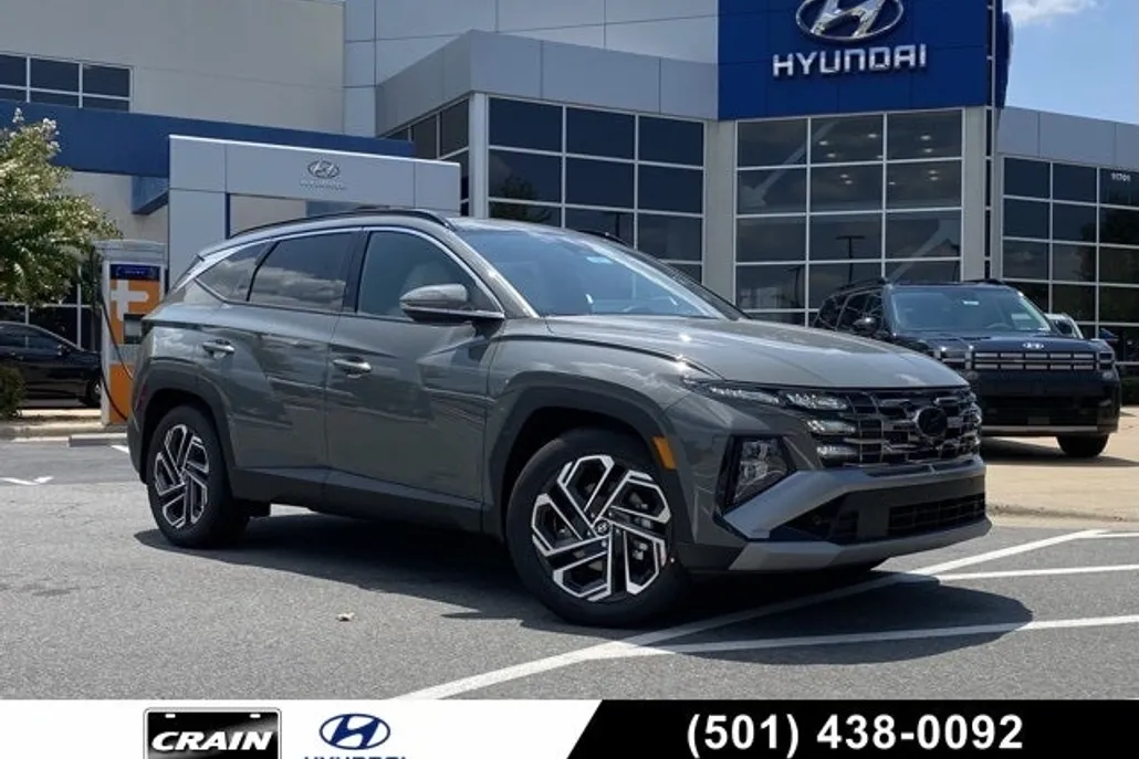 2025 Hyundai Tucson Limited photo 1