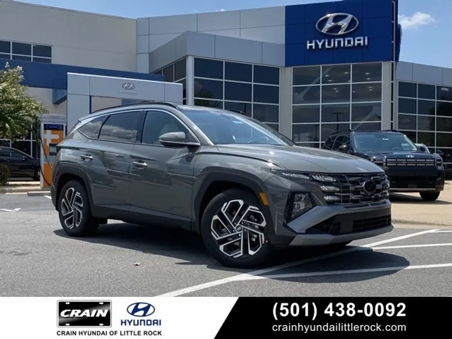 2025 Hyundai Tucson Limited photo 1