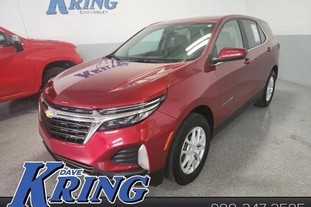 2022 Chevrolet Equinox LT photo 1