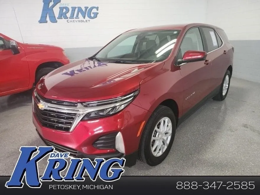 2022 Chevrolet Equinox LT photo 1
