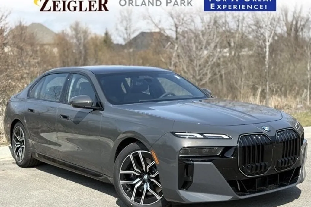 2025 Bmw 760i xDrive photo 1