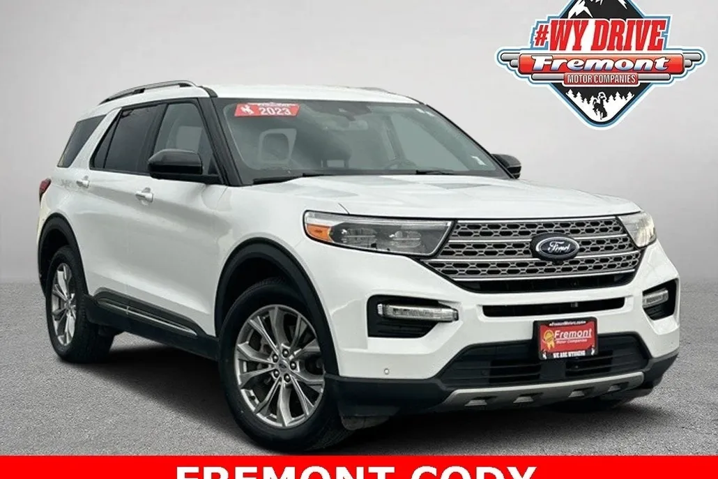 2023 Ford Explorer Limited photo 1