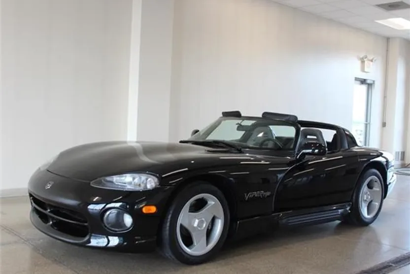 1995 Dodge Viper 10 photo 1
