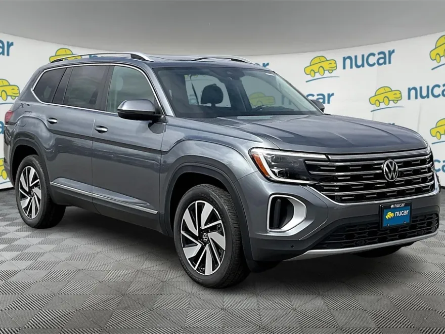 2025 Volkswagen Atlas SEL photo 1