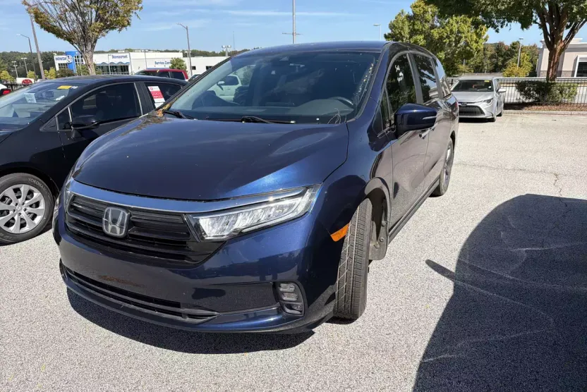 2022 Honda Odyssey EX photo 1