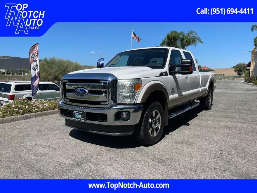 2011 Ford F-350 Lariat photo 1