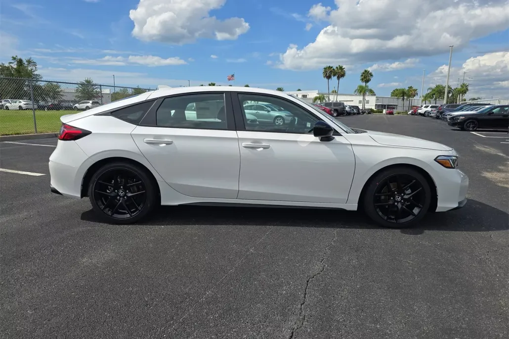 2026 Honda Civic Sport photo 1