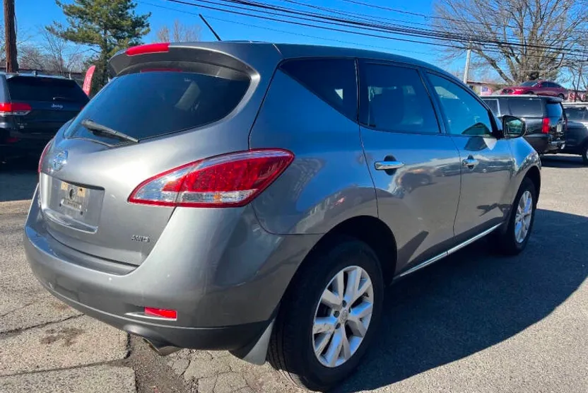 2013 Nissan Murano S photo 1