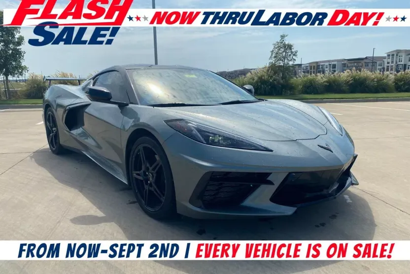 2022 Chevrolet Corvette Stingray 2LT photo 1