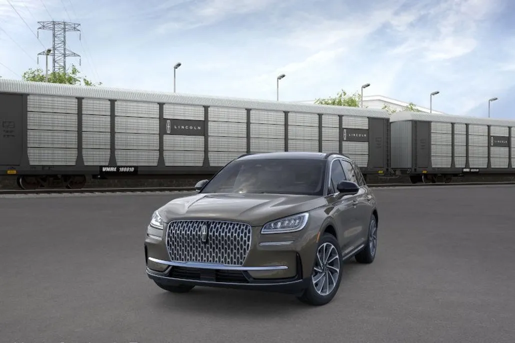 2025 Lincoln Corsair Premiere photo 1