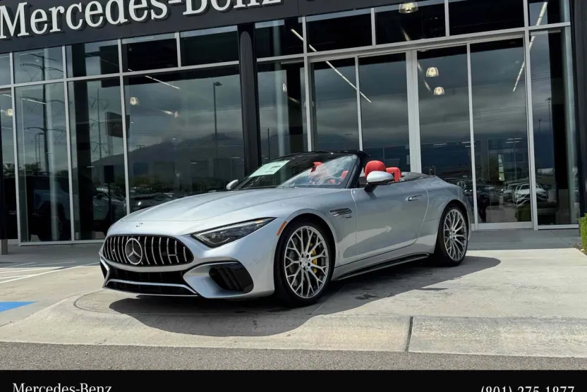 2025 Mercedes Benz SL AMG 63 photo 1