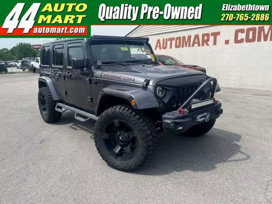 2016 Jeep Wrangler Unlimited Rubicon photo 1