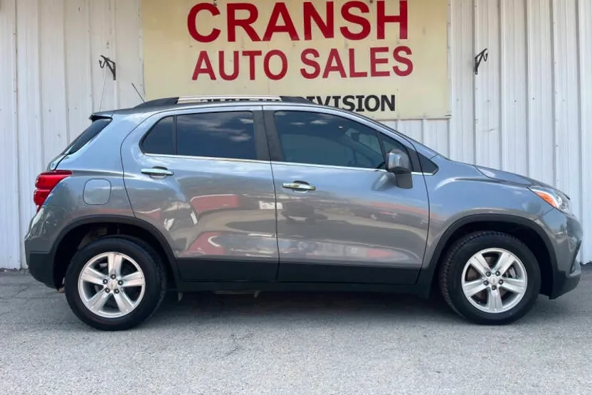 2019 Chevrolet Trax LT photo 1