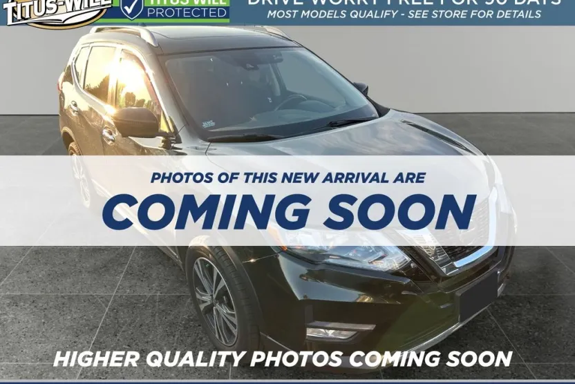 2019 Nissan Rogue SV photo 1