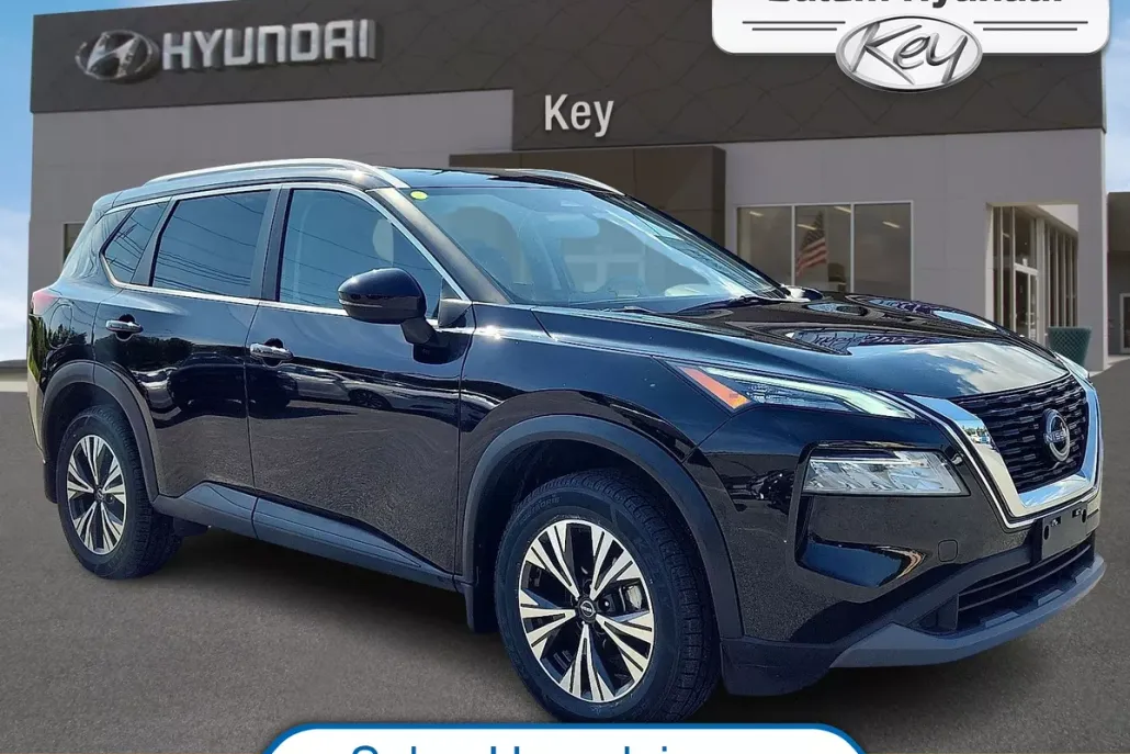 2022 Nissan Rogue SV photo 1