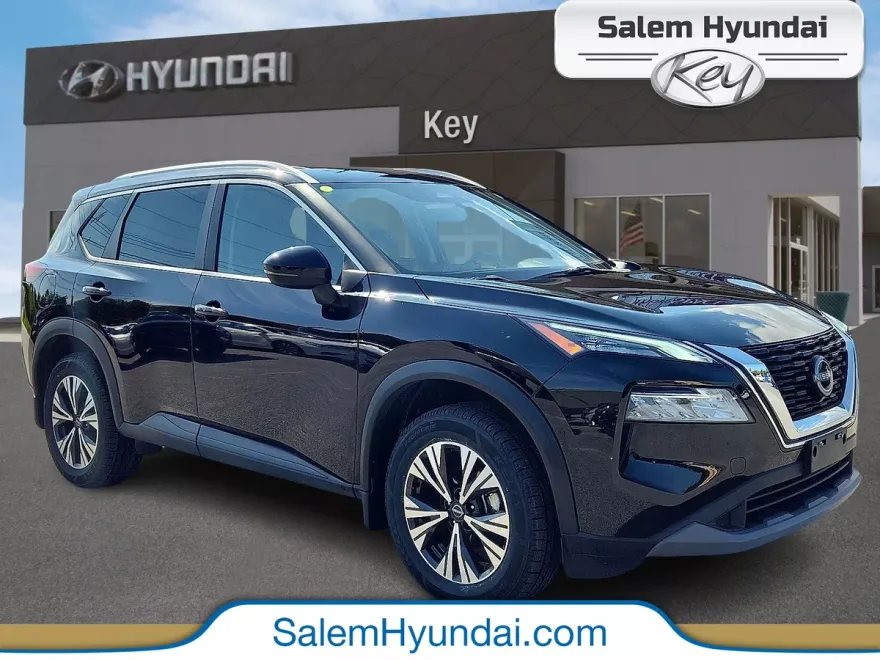 2022 Nissan Rogue SV photo 1