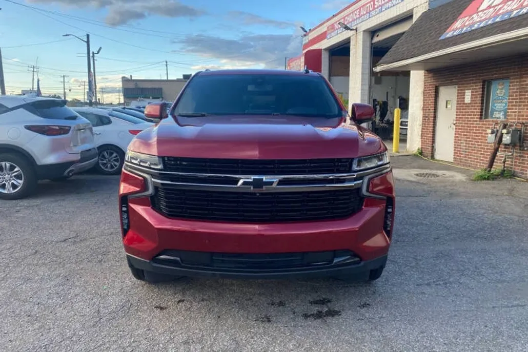 2021 Chevrolet Suburban RST photo 1