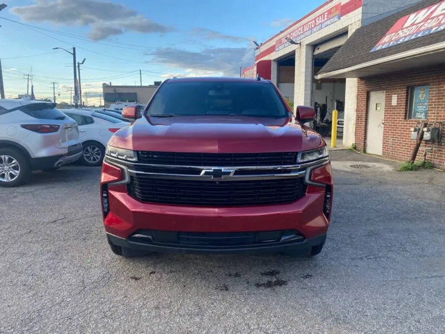 2021 Chevrolet Suburban RST photo 1