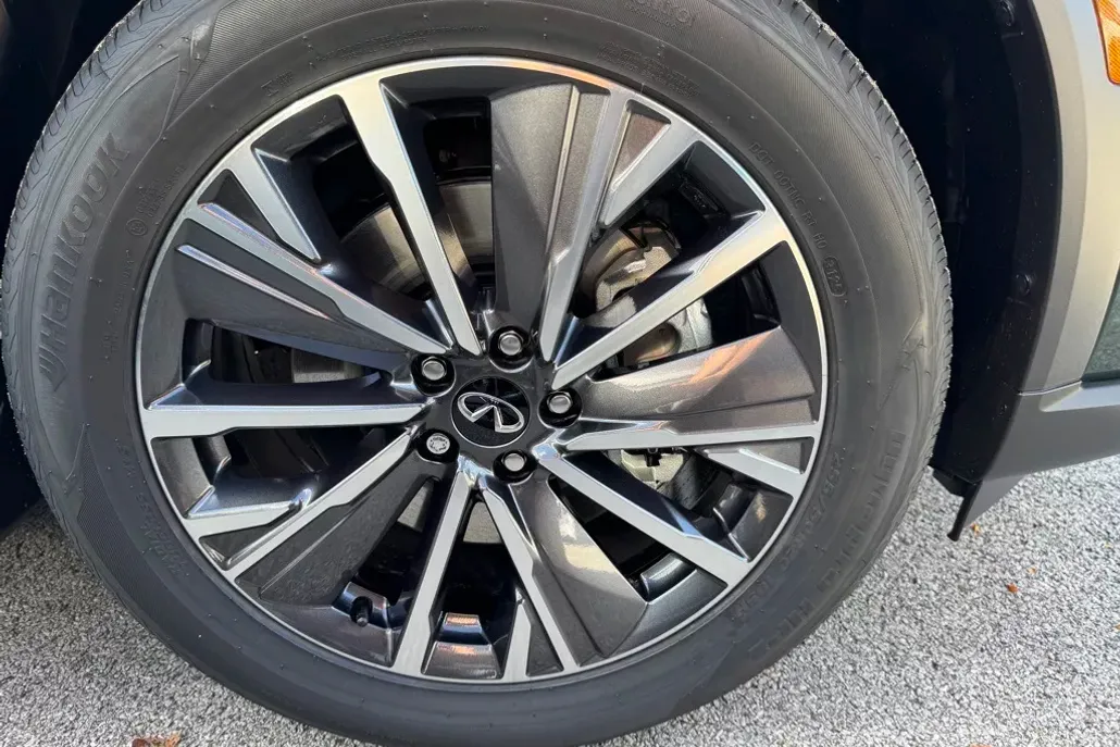 2026 Infiniti QX60 Luxe AWD photo 1