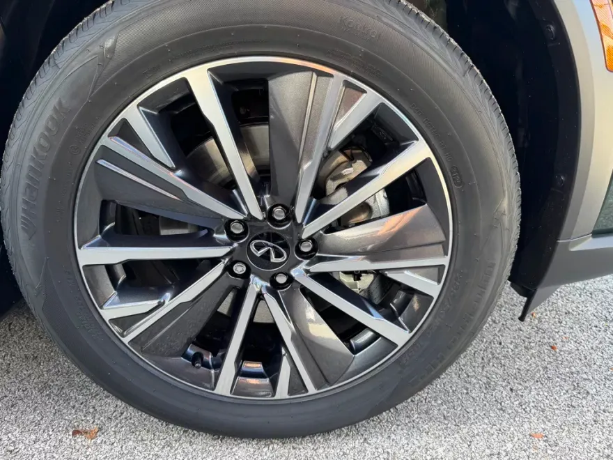 2026 Infiniti QX60 Luxe AWD photo 1
