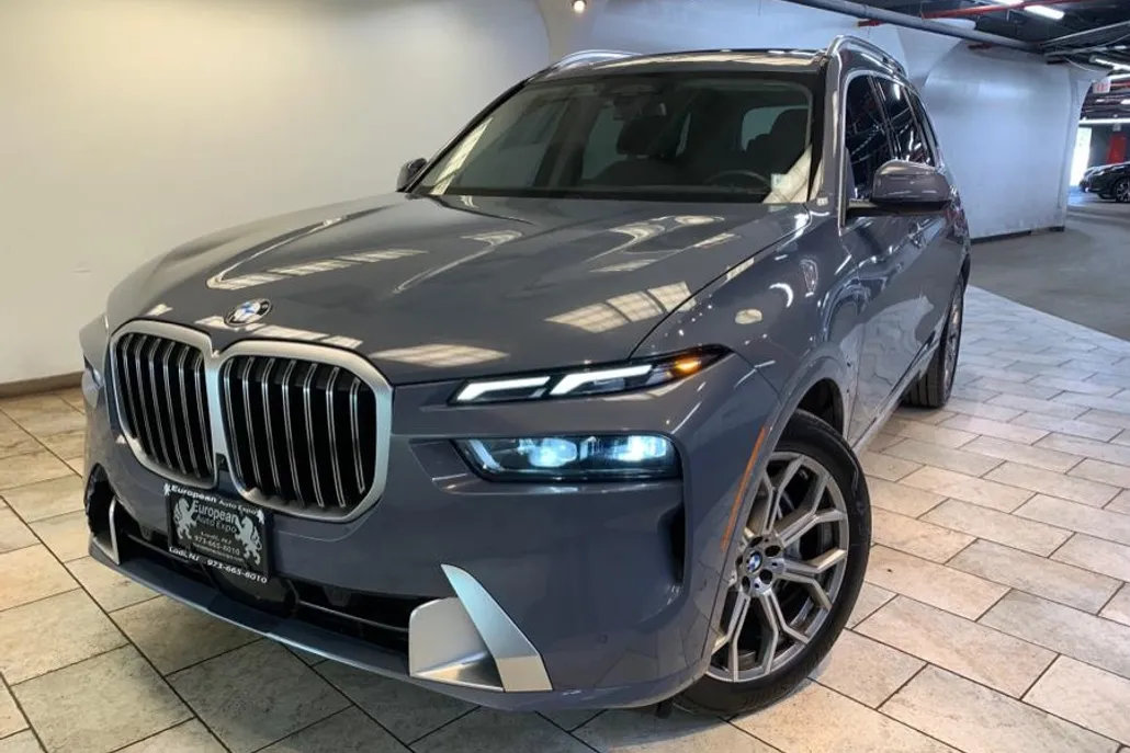 2023 Bmw X7 xDrive40i photo 1