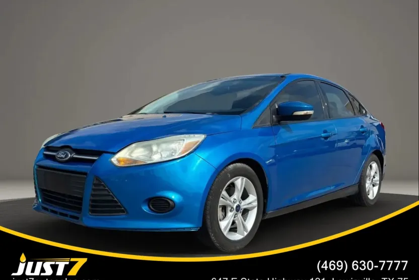 2014 Ford Focus Sedan photo 1