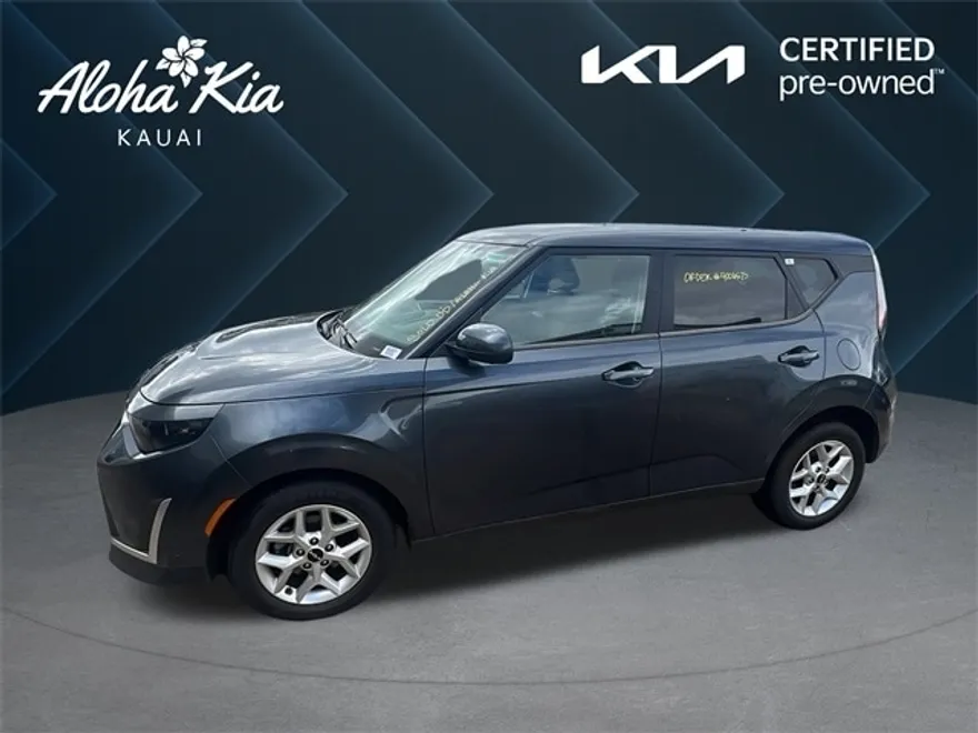 2023 Kia Soul LX photo 1