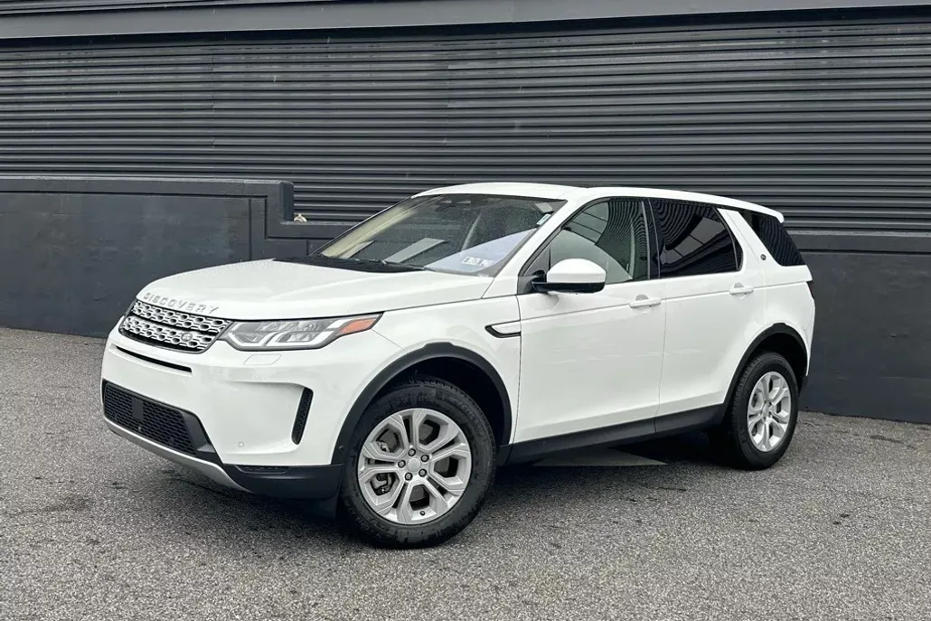 2021 Land Rover Discovery Sport S photo 1