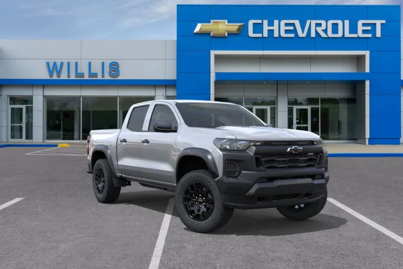 2026 Chevrolet Colorado Trail Boss photo 1