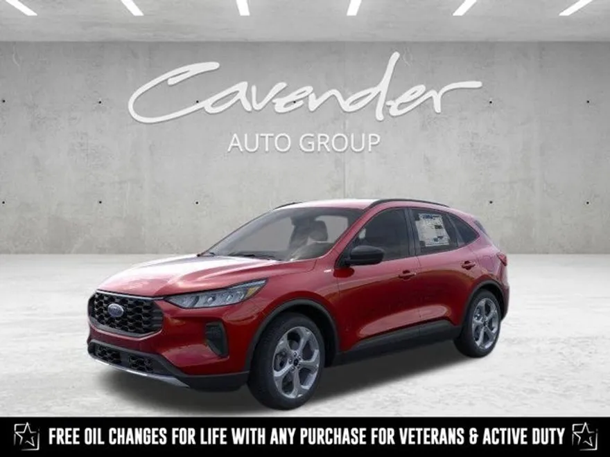 2025 Ford Escape ST-Line photo 1