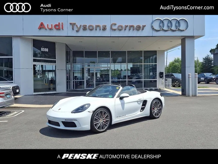 2023 Porsche Boxster S photo 1