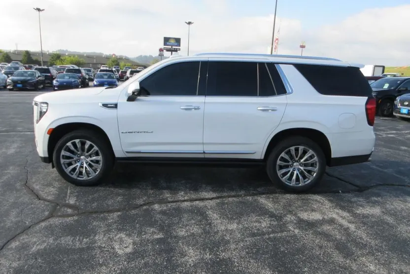 2021 Gmc Yukon Denali photo 1