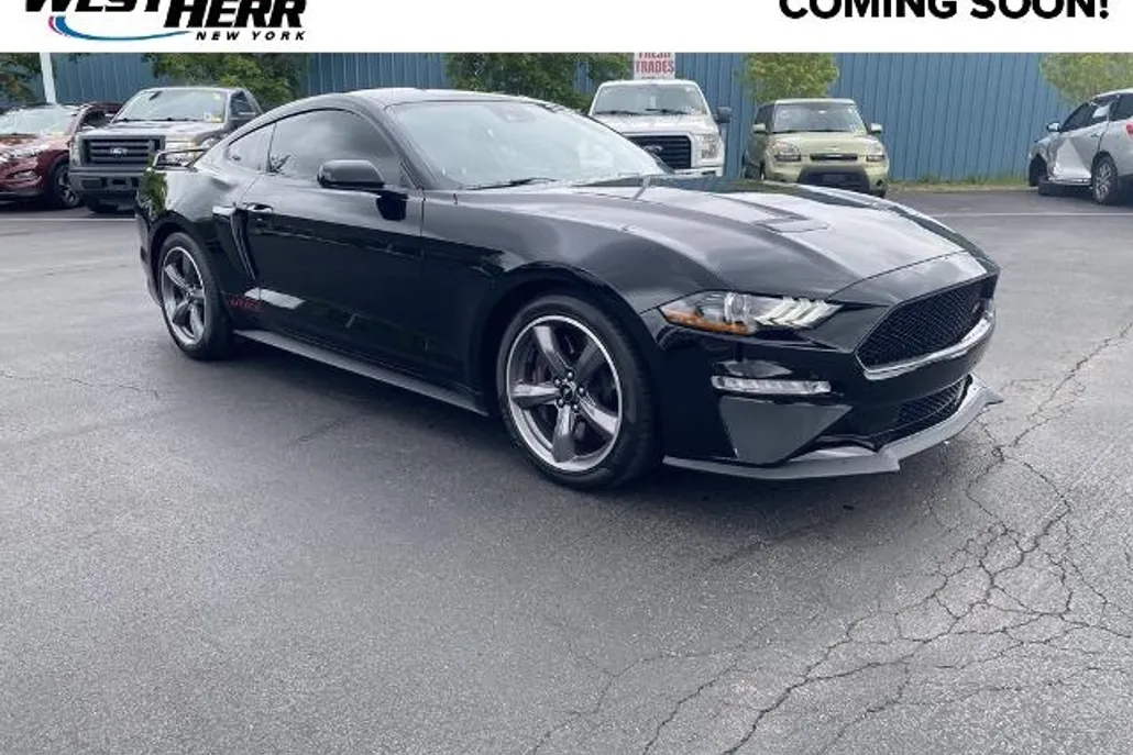 2022 Ford Mustang GT Premium photo 1