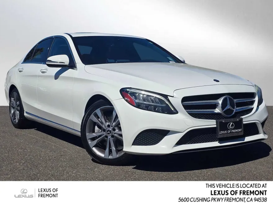 2019 Mercedes Benz C 300 photo 1