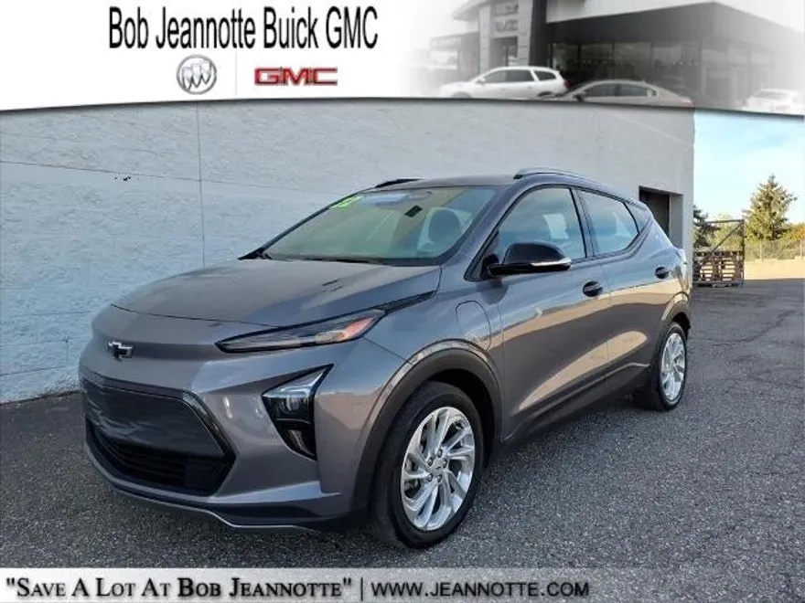 2022 Chevrolet Bolt EUV photo 1