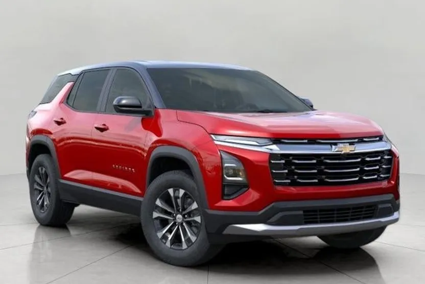 2026 Chevrolet Equinox LT photo 1