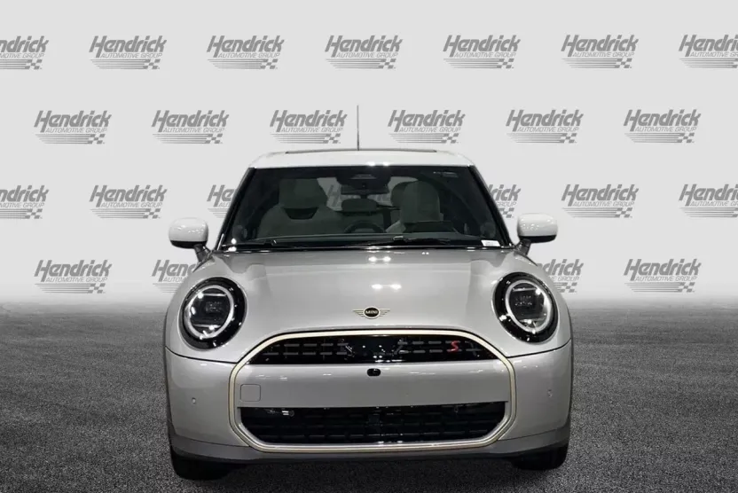 2025 Mini Cooper 4 Door Hardtop S photo 1