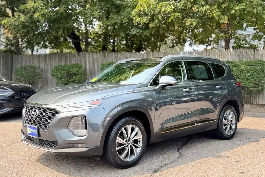 2020 Hyundai Santa Fe Limited photo 1