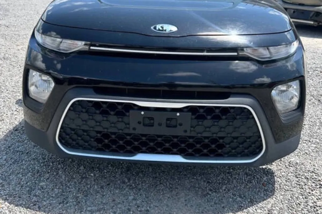 2020 Kia Soul LX photo 1