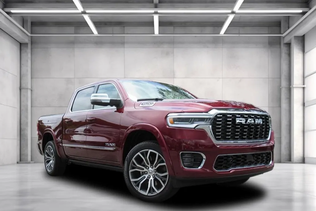 2025 Ram 1500 photo 1