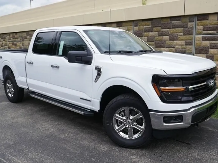 2025 Ford F-150 XLT photo 1