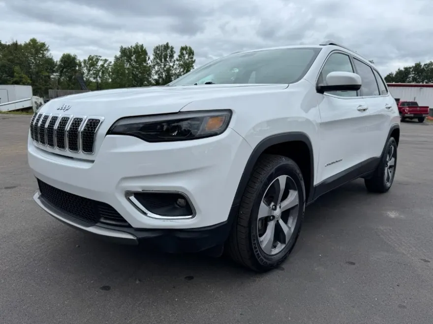 2020 Jeep Cherokee Limited photo 1