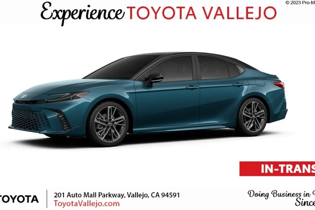 2026 Toyota Camry photo 1