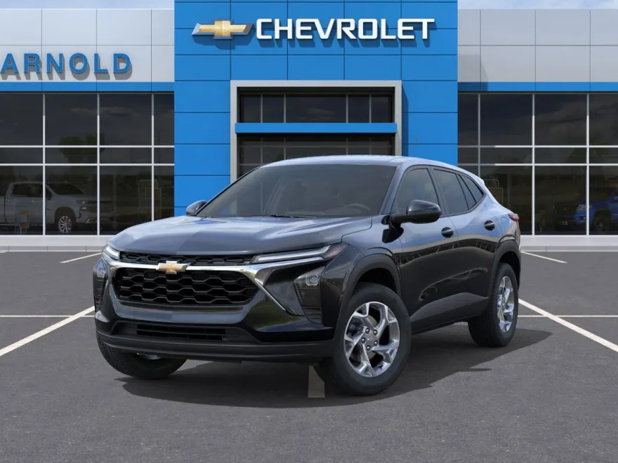 2026 Chevrolet Trax LS photo 1